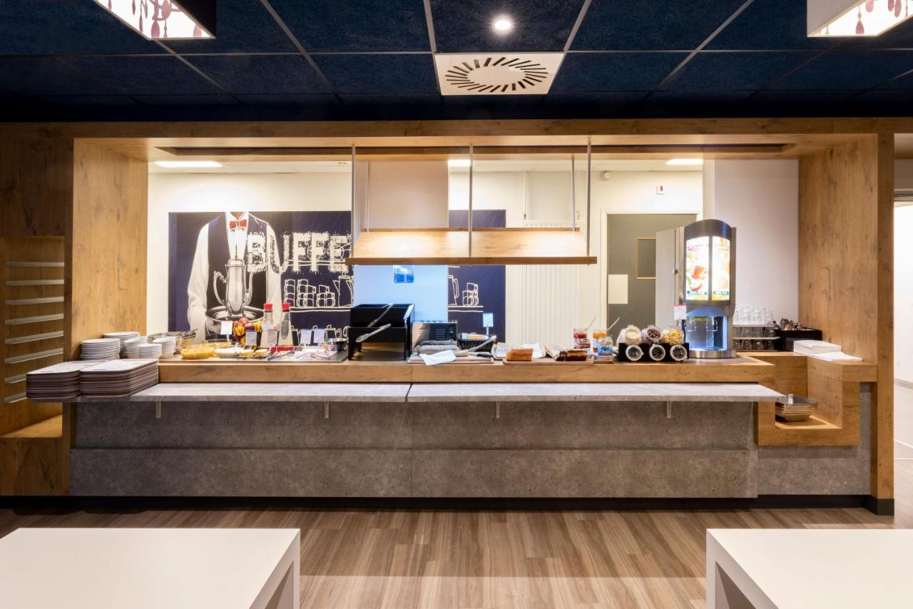 Ibis Budget Saint-Etienne Centre Gare Chateaucreux Ngoại thất bức ảnh